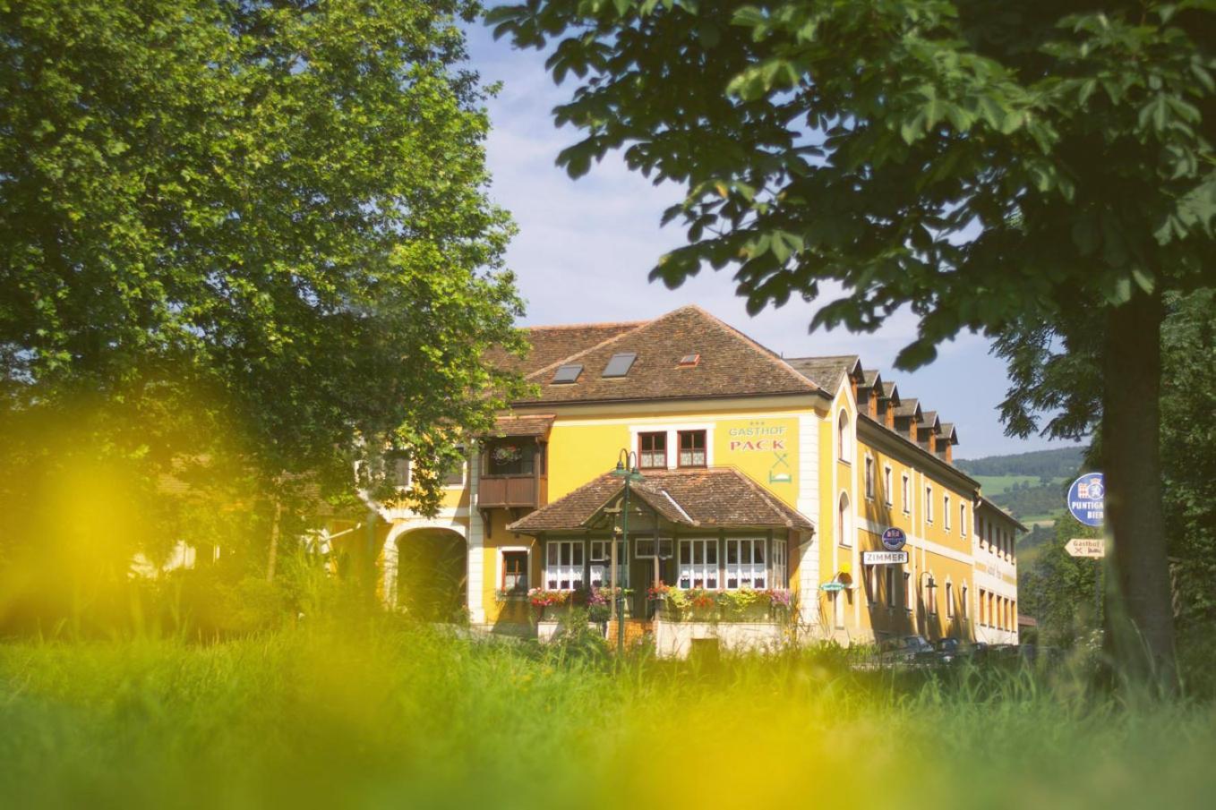 Gasthof Pack "Zur Lebing Au" Hartberg Exterior foto